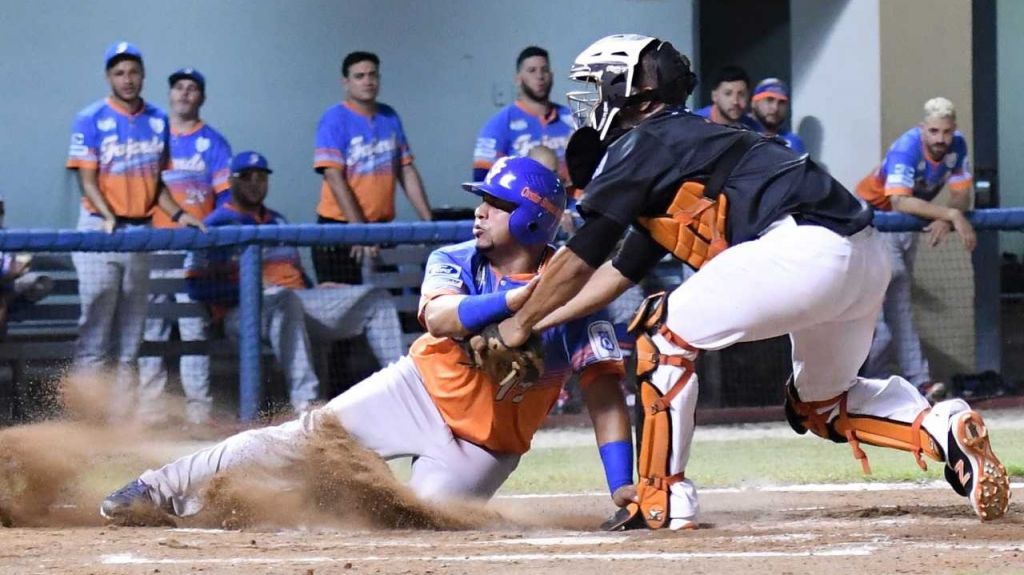 Fajardo y Cayey se unen a finalistas de temporada 2018 del B&eacute;isbol Superior Doble A 