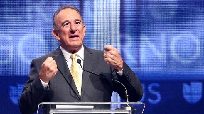 Cidre propone plan de descentralizar el gobierno puertorriqueÃ±o