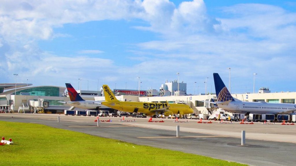  Aerostar har&aacute; pruebas moleculares a pasajeros en el Aeropuerto Internacional Luis Mu&ntilde;oz Mar&iacute;n Banner 