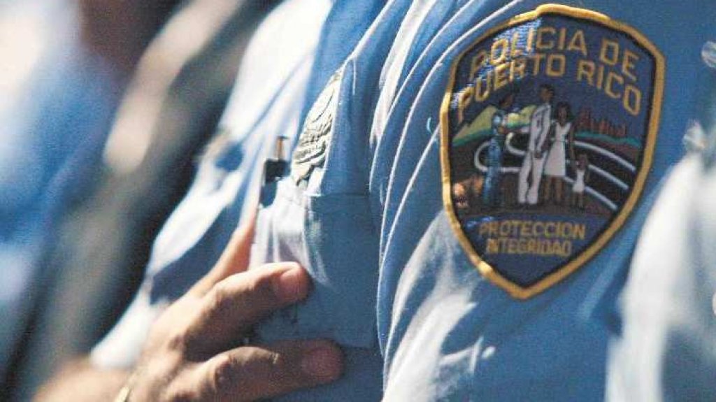  Hombres que se hicieron pasar por Polic&iacute;as amordazan a mujer en medio de robo en residencia en Arecibo 