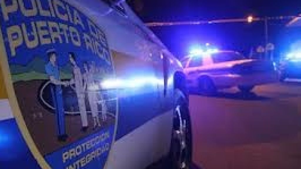  Queman seis carros de f&aacute;brica de uniformes en Sabana Grande 