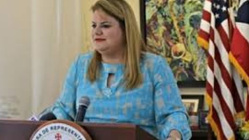  Jenniffer Gonz&aacute;lez, oradora principal en bautizo del buque USNS Puerto Rico 