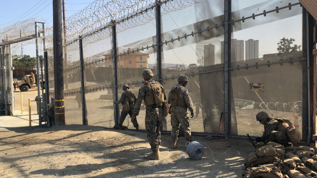  Gobierno de Trump enviar&aacute; m&aacute;s personal de seguridad a la frontera con M&eacute;xico 