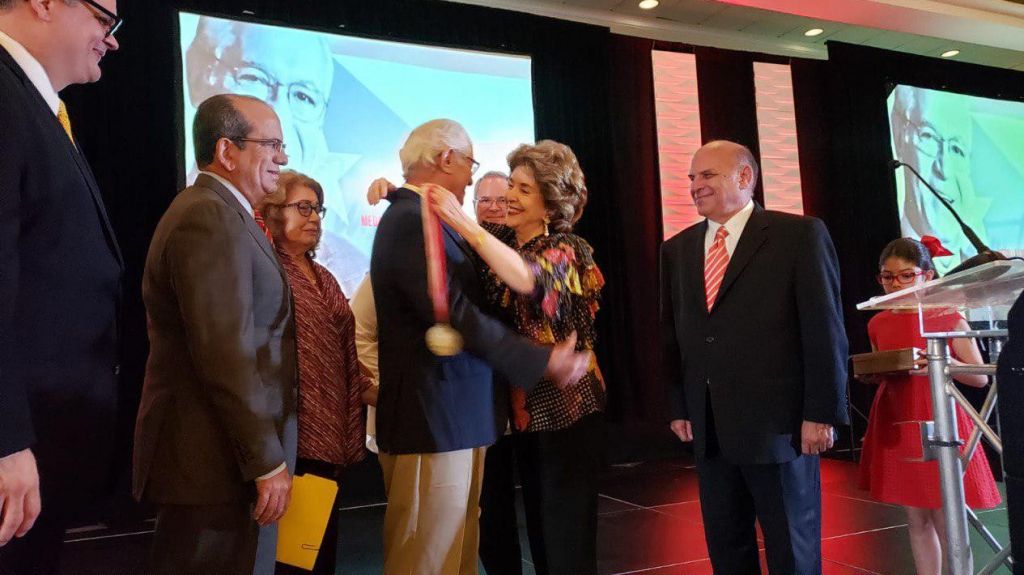  &ldquo;El gobernador tiene que trabajar para reconstruir al pa&iacute;s y no para ser reelecto&rdquo;, dice Juan Agosto Alicea 