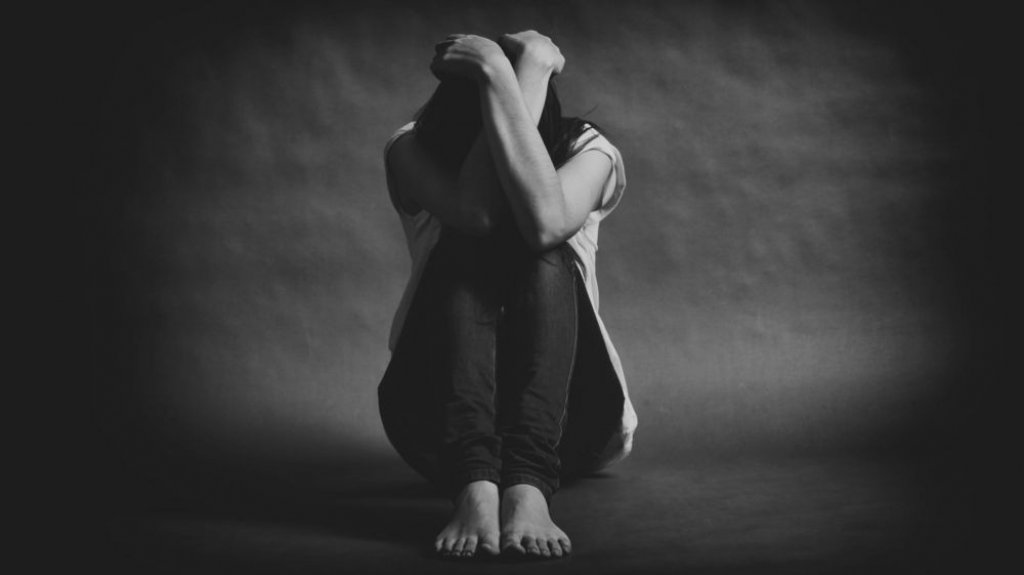  Presentan medida para crear Registro de Personas con Depresi&oacute;n Mayor ante aumento de casos de suicidios 