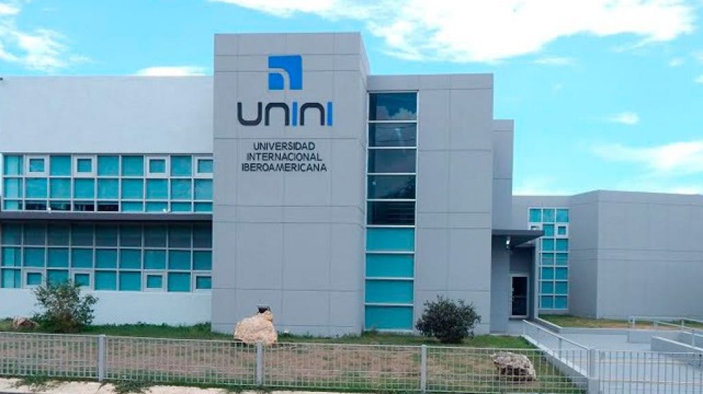  Roban caja fuerte de universidad en el norte de Puerto Rico 