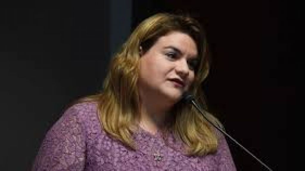  Jenniffer Gonz&aacute;lez anuncia legislaci&oacute;n que asigna 600 millones para el PAN 