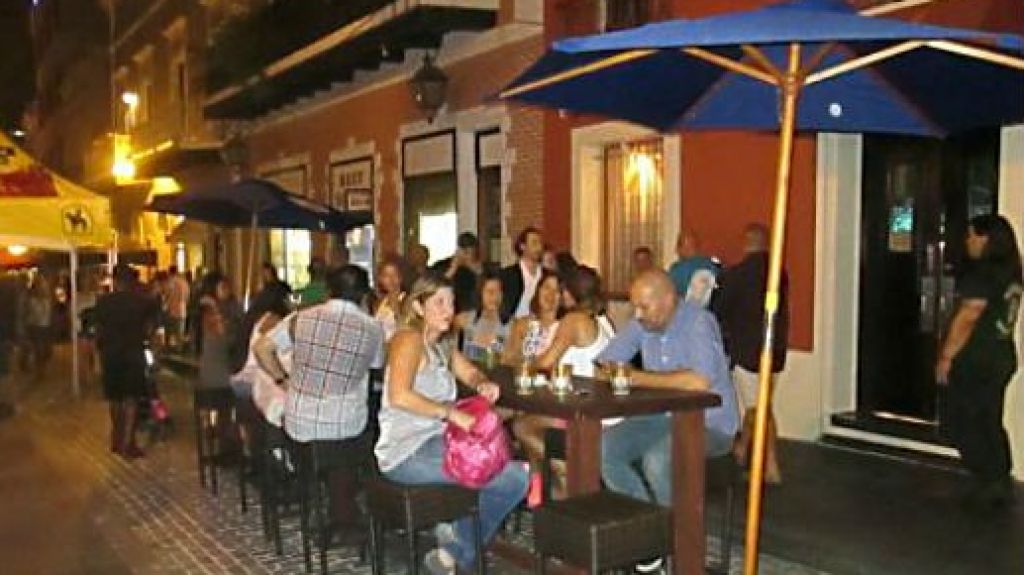  Asociaci&oacute;n Comerciantes Viejo San Juan rechazar&iacute;a l&iacute;mite horario de negocios 