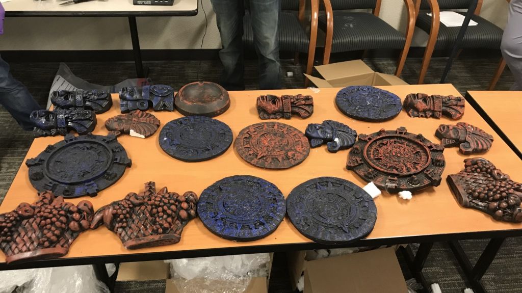  Cae red en California que enviaba droga a Haw&aacute;i dentro de figuras aztecas 