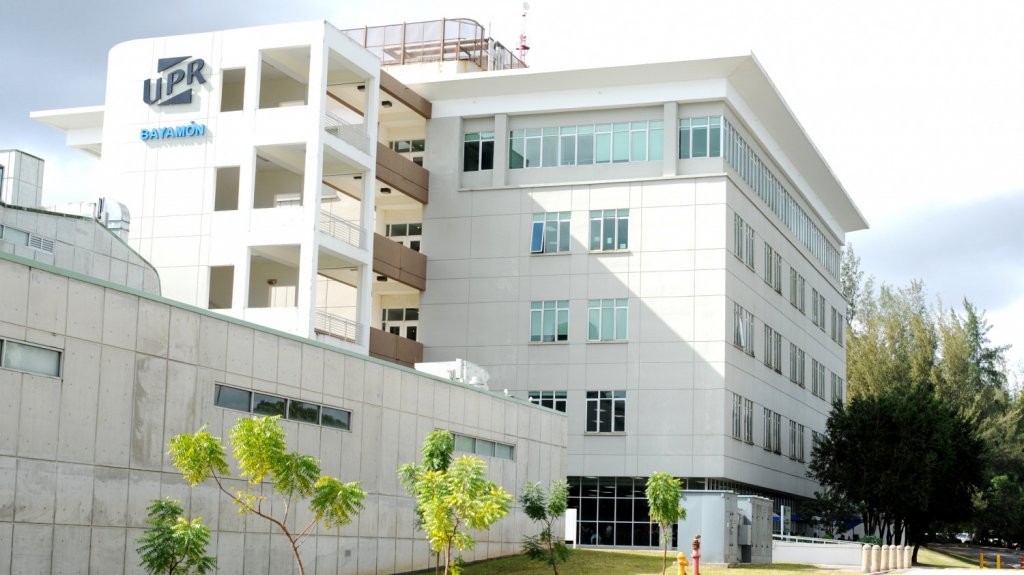  UPR de Bayam&oacute;n se une a celebraci&oacute;n de semana nacional sobre la seguridad de los drones 