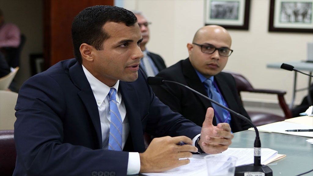  DACO favorece pol&iacute;tica p&uacute;blica de anti-discrimen comercial Escrito por Antonio Luis Negr&oacute;n Cruz 