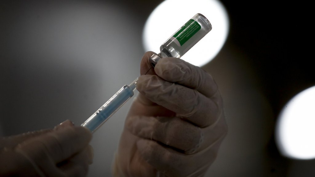  Detectan un síntoma de covid-19 que solo es característico para los vacunados 