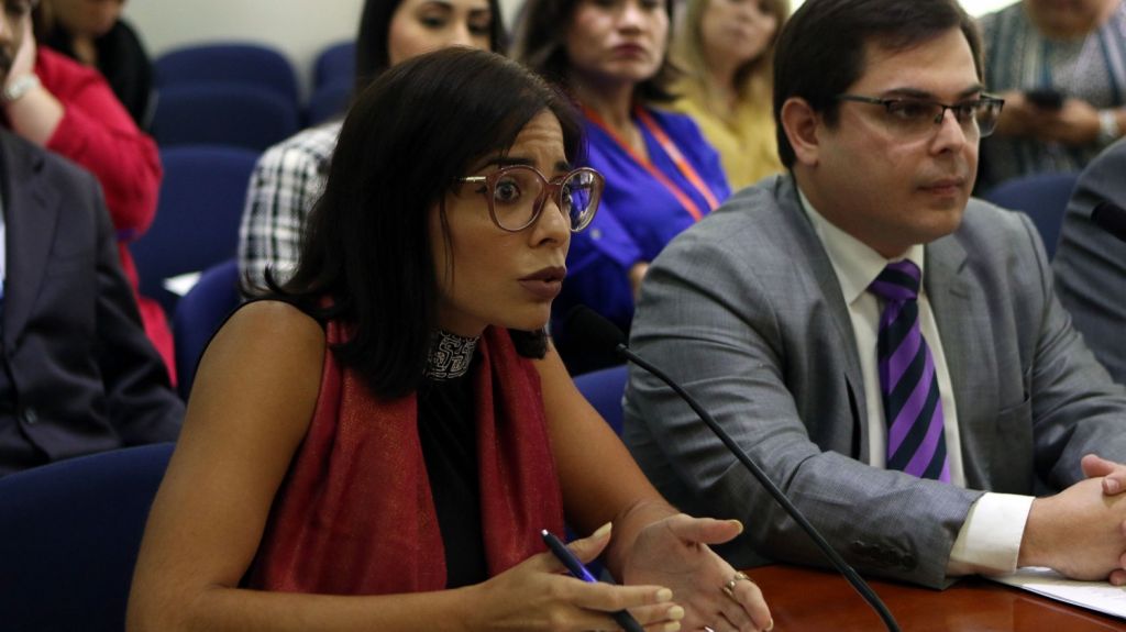  Favorecen elevar a rango de ley Carta de Derechos del Consumidor de Seguros 