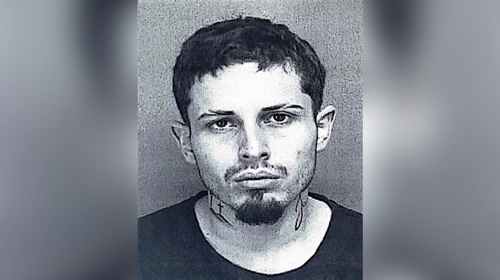  Arrestan en Caguas a sujeto por maltrato y destruir veh&iacute;culo de su expareja 