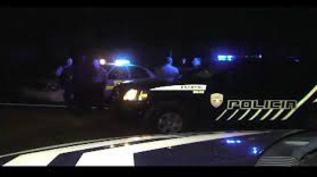  Dos polic&iacute;as heridos durante persecuci&oacute;n en Manat&iacute; 