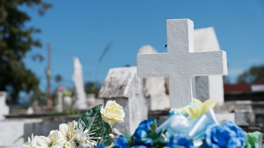  Roban equipos de cementerio de Patillas 
