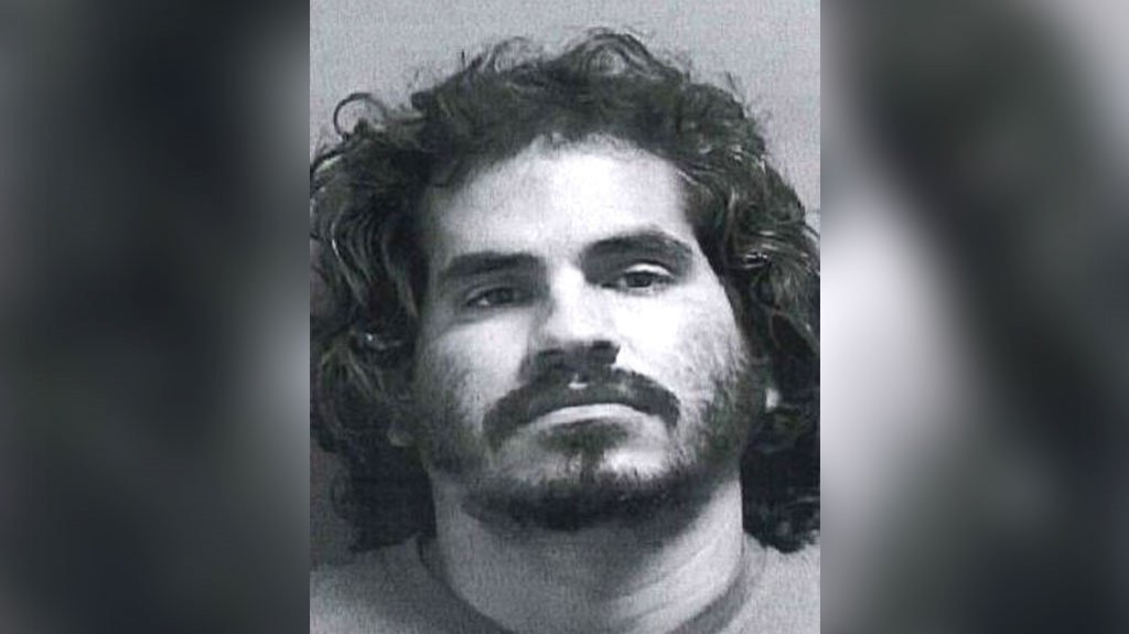  Encarcelan a hombre residente en Villalba que agredi&oacute; a su progenitora 