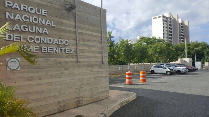 Controversia: PolicÃ­as municipales multan ilegalmente usuarios de parque pasivo en San Juan 