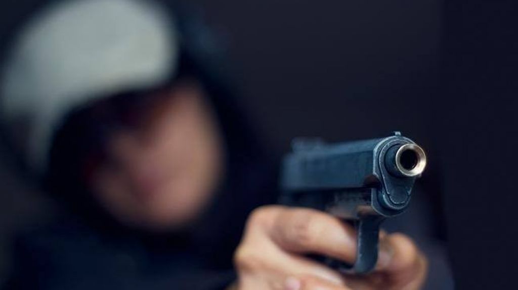 Asaltan esta madrugada negocio de Bayam&oacute;n 