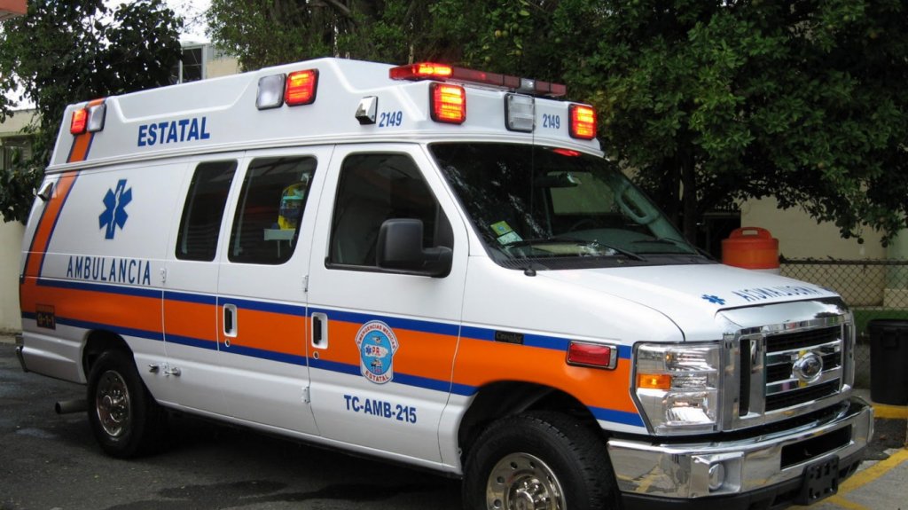  Le dan una paliza con un bate a hombre en Salinas 