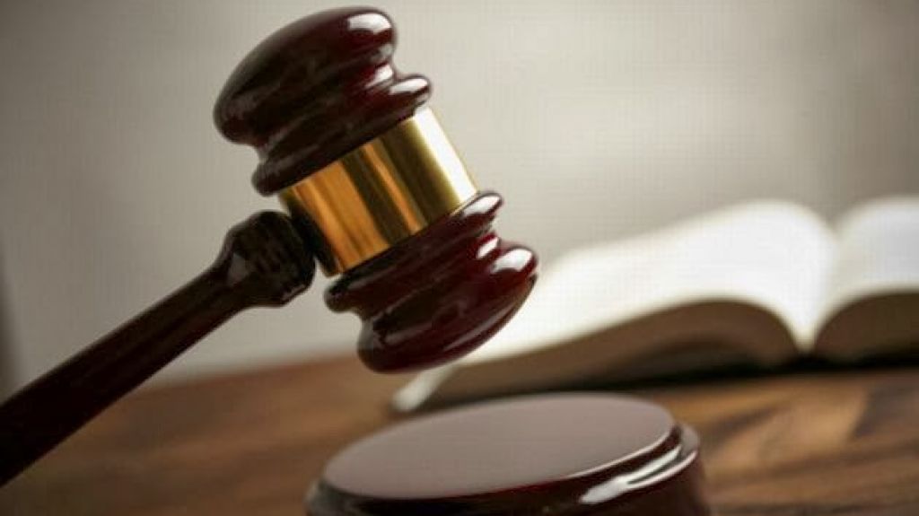  Culpable de homicidio negligente cuidadora de incapacitada 