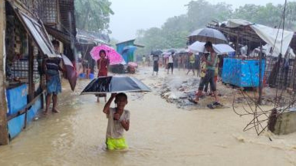  Video: Las lluvias dejan 14 muertos y 5.000 rohiny&aacute;s desplazados en Bangladesh 