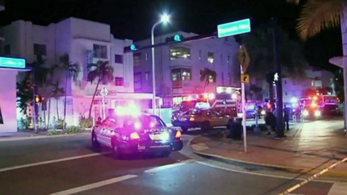 Chofer se da a la fuga tras atropellar a dos hombres en Miami Beach