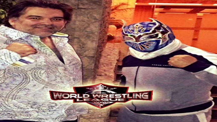 Sin Cara Llega a WWL
