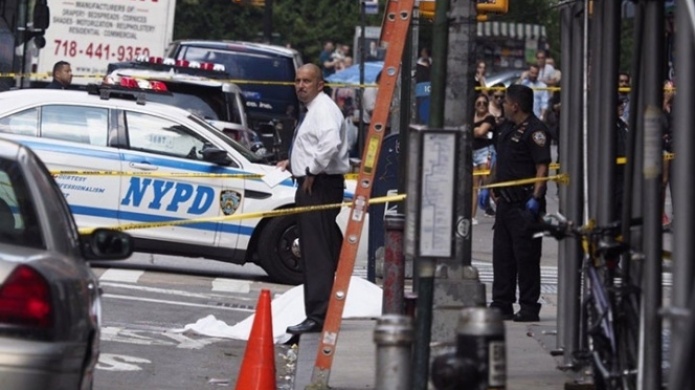 Video: Mujer se lanza desde el piso 18 de un hotel en Nueva York