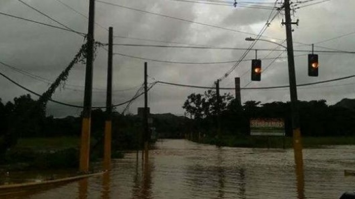 Se mantiene cerrada carretera en Aguada debido a desborde del rÃ­o Culebrinas