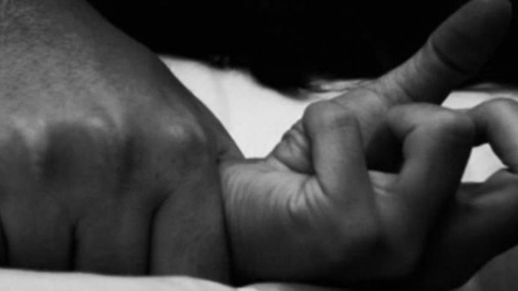  Tribunal condena a 20 años de prisión a dos hombres por violar y golpear a una hermana menor de edad 