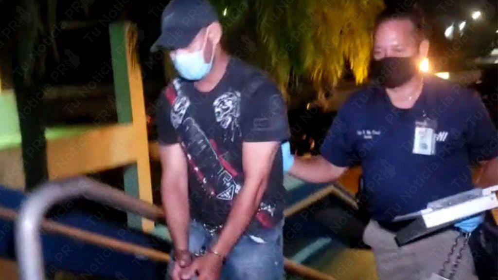  Video: Arrestan a hombre que asesin&oacute; de varios disparos a un familiar esta tarde en Carolina 