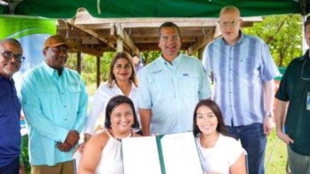  Gobierno y comunidades se integran en el manejo del Bosque de Piñones 