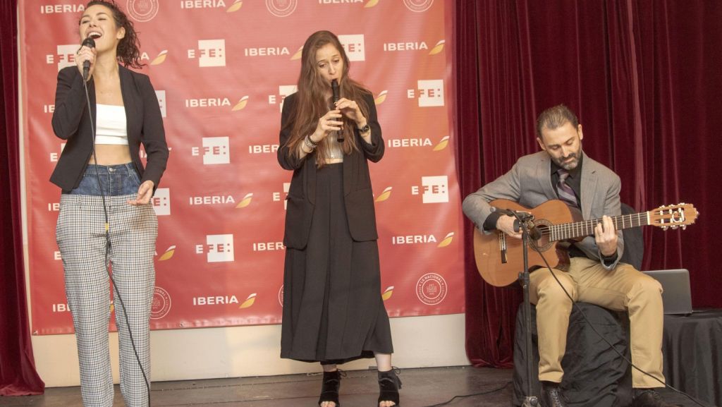  Concierto mediterr&aacute;neo da bienvenida a nuevo avi&oacute;n de Iberia en Nueva York 
