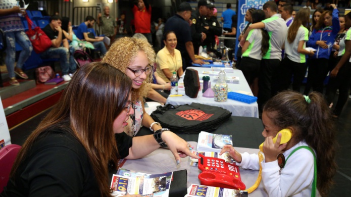 Movilizan agencias de gobierno a servir en la calle