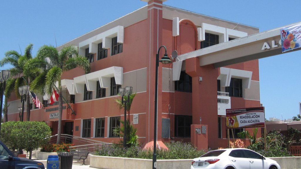  Barceloneta reinicia hoy servicios de transporte colectivo 