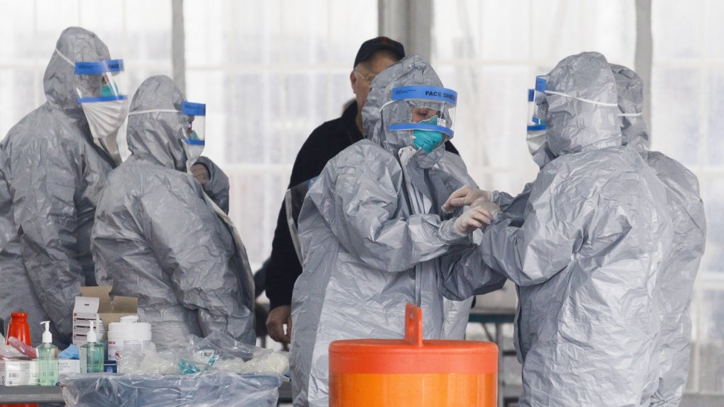  EE.UU. supera los 231.400 muertos por covid-19 y 9,28 millones de contagios 