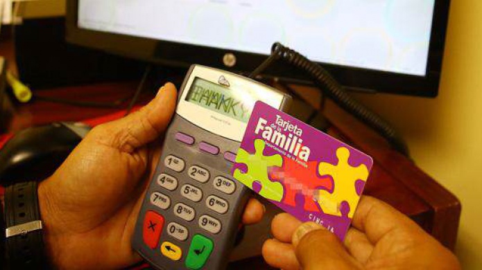 Con Bono de Navidad los que tienen Tarjeta de la Familia 