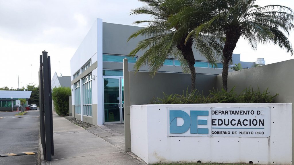  Radican demanda de desahucio contra el Departamento de Educación por falta de pago en dos de sus propiedades 