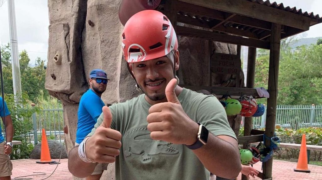  Reclaman justicia para universitario que muri&oacute; v&iacute;ctima inocente en balacera en Aguada 