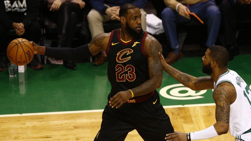  James acaba la mala racha de los Cavaliers 