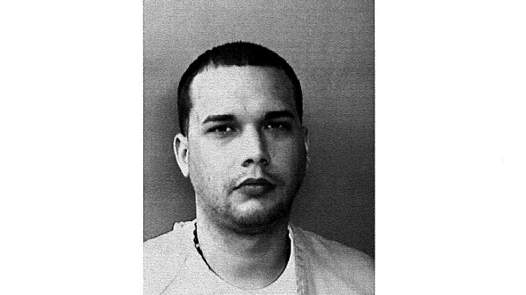  Lo buscan por robarle el carro al amigo y causarle da&ntilde;os en Caguas 