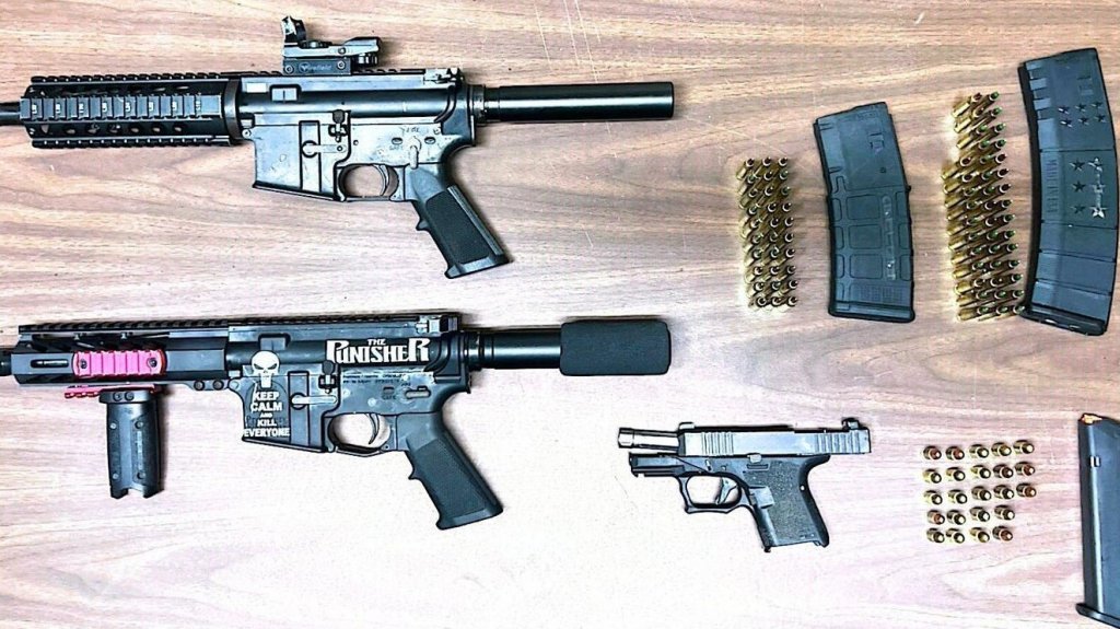  Fotos: Arrestados durante allanamientos en San Sebasti&aacute;n y Aguadilla 