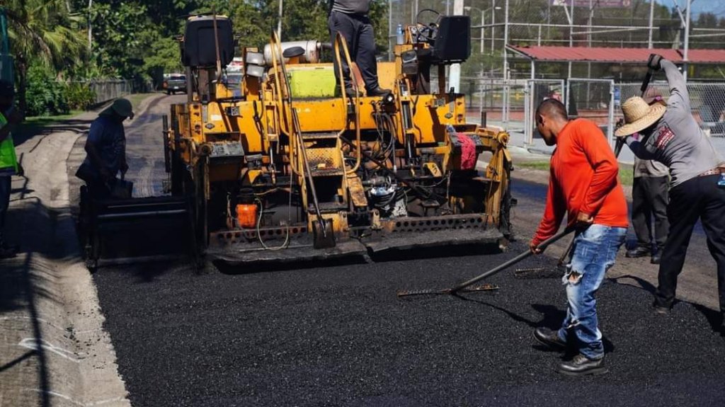  San Germ&aacute;n deposita m&aacute;s de 4,930 toneladas de asfalto en caminos municipales abandonados por 20 a&ntilde;os 