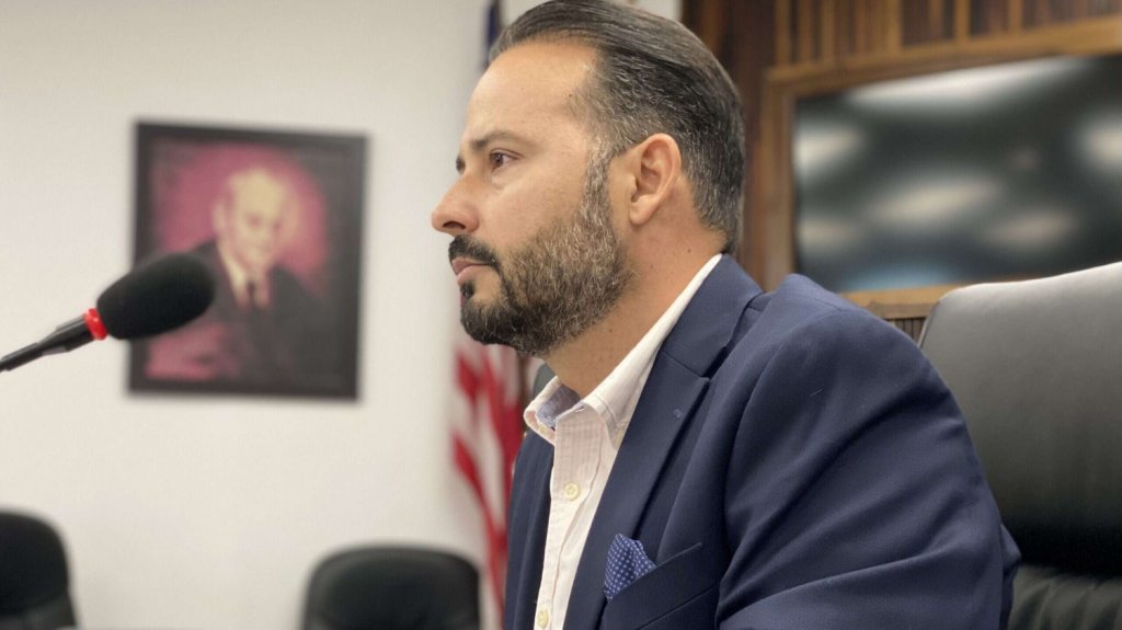  Pide que aprueben enmiendas al C&oacute;digo Municipal para atender la corrupci&oacute;n 