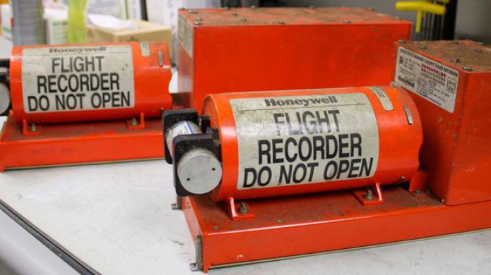 Hallan una de las cajas negras del aviÃ³n de EgyptAir siniestrado