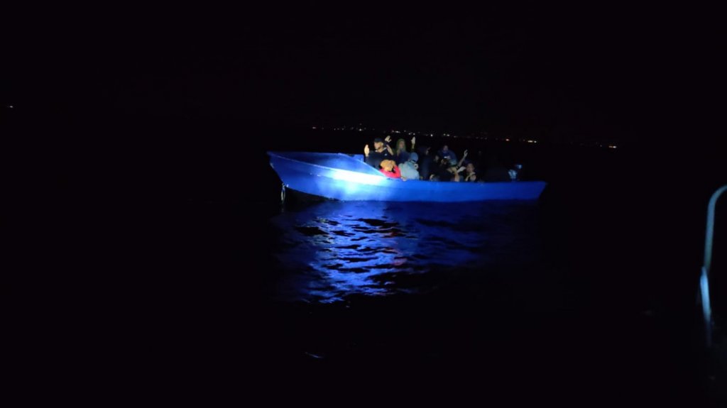  Detienen a cuatro inmigrantes en Rinc&oacute;n 