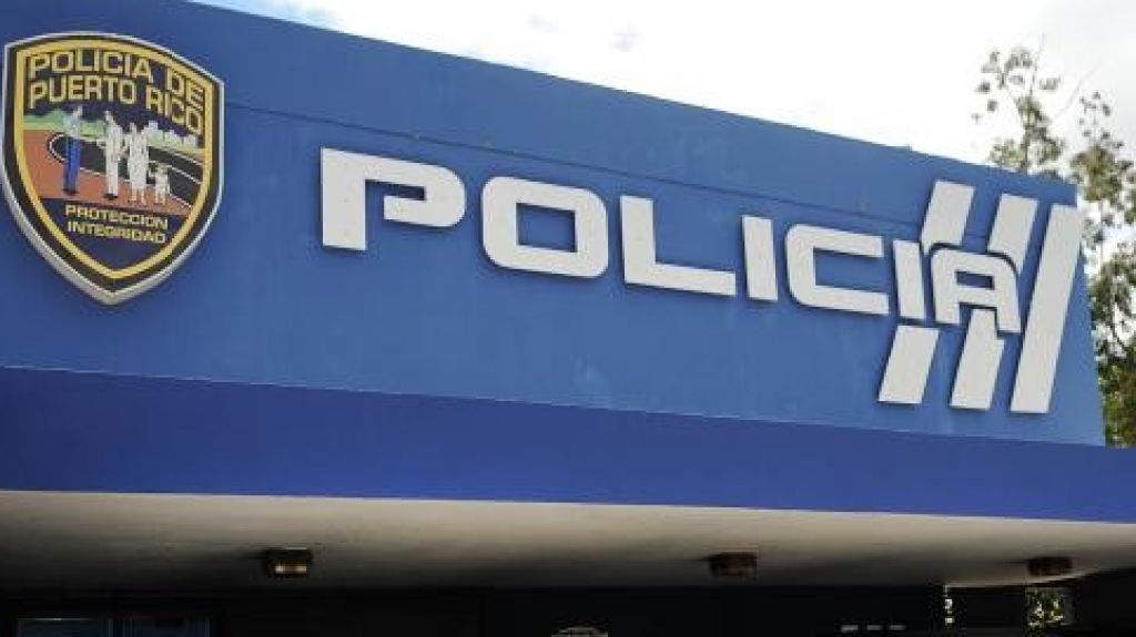  Roban m&aacute;s de 8,000 d&oacute;lares en cable telef&oacute;nico en Ceiba 