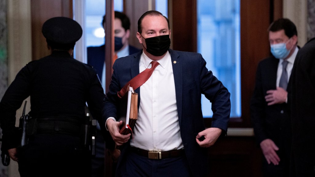  El Senado da la sorpresa y aprueba citar a testigos en el juicio a Trump 