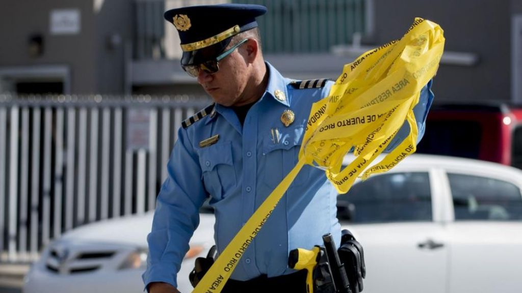  Encuentran cad&aacute;ver de un conductor en carretera de Aguas Buenas 